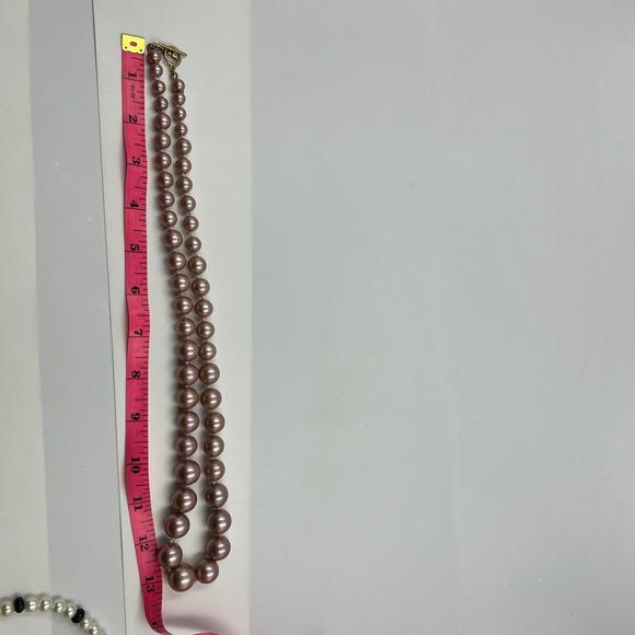 Vintage Monet Dark Faux Pearl Necklace Chunky Small To Large Rod Ring Close MCM - Picture 3 of 7